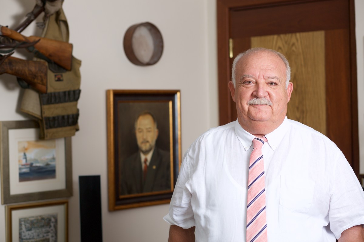 Lütfen, Bana Duayen Demeyin&nbsp;…